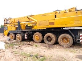 Mobile crane 60tons